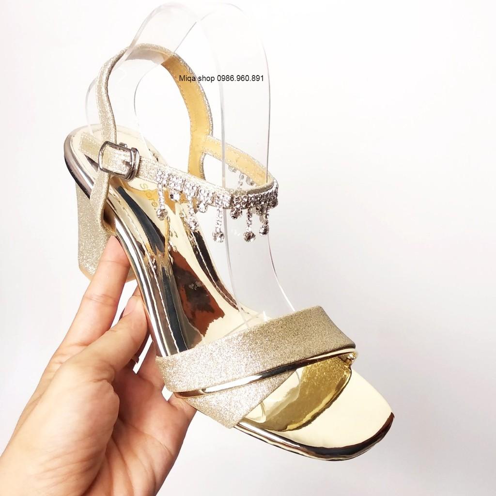 Sandal cao gót nữ gót vuông quai ngang