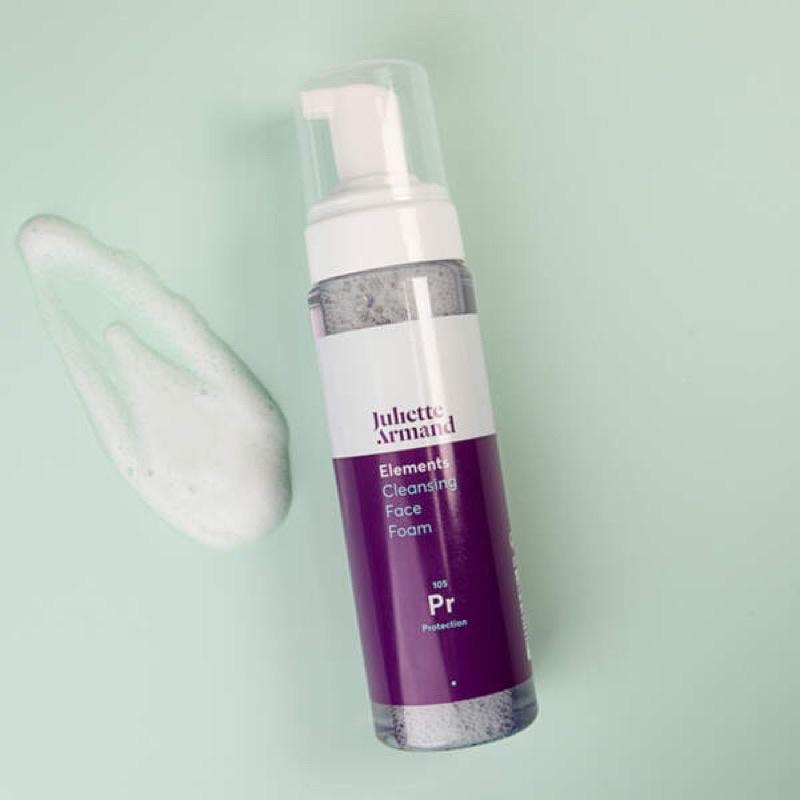 Bọt rửa mặt Juliette Armand Cleansing Face Foam dành cho mọi loại da