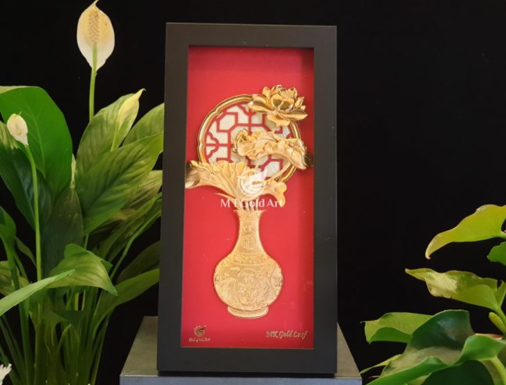 Tranh Bình Hoa Sen Dát Vàng 24k MT Gold Art- Hàng chính hãng, trang trí nhà cửa, phòng làm việc, quà tặng sếp, đối tác, khách hàng, tân gia, khai trương