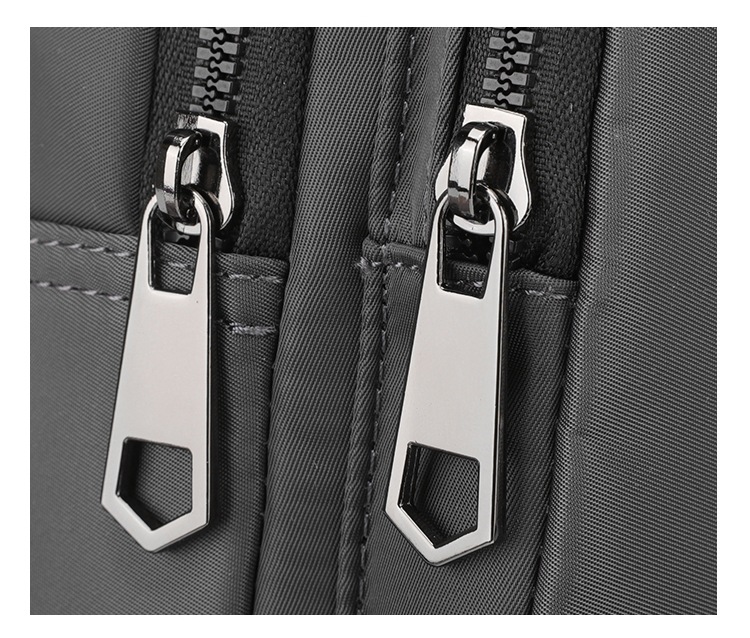 Túi đeo chéo nam phong cách mới  - BEE GEE DCN9259A