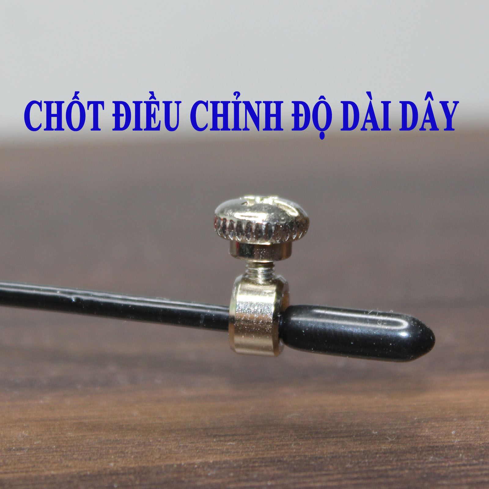 Dây nhảy thể dục lõi cáp thép có thể tuỳ chỉnh độ dài dây, tay cầm nhựa, chiều dài tối đa 3m