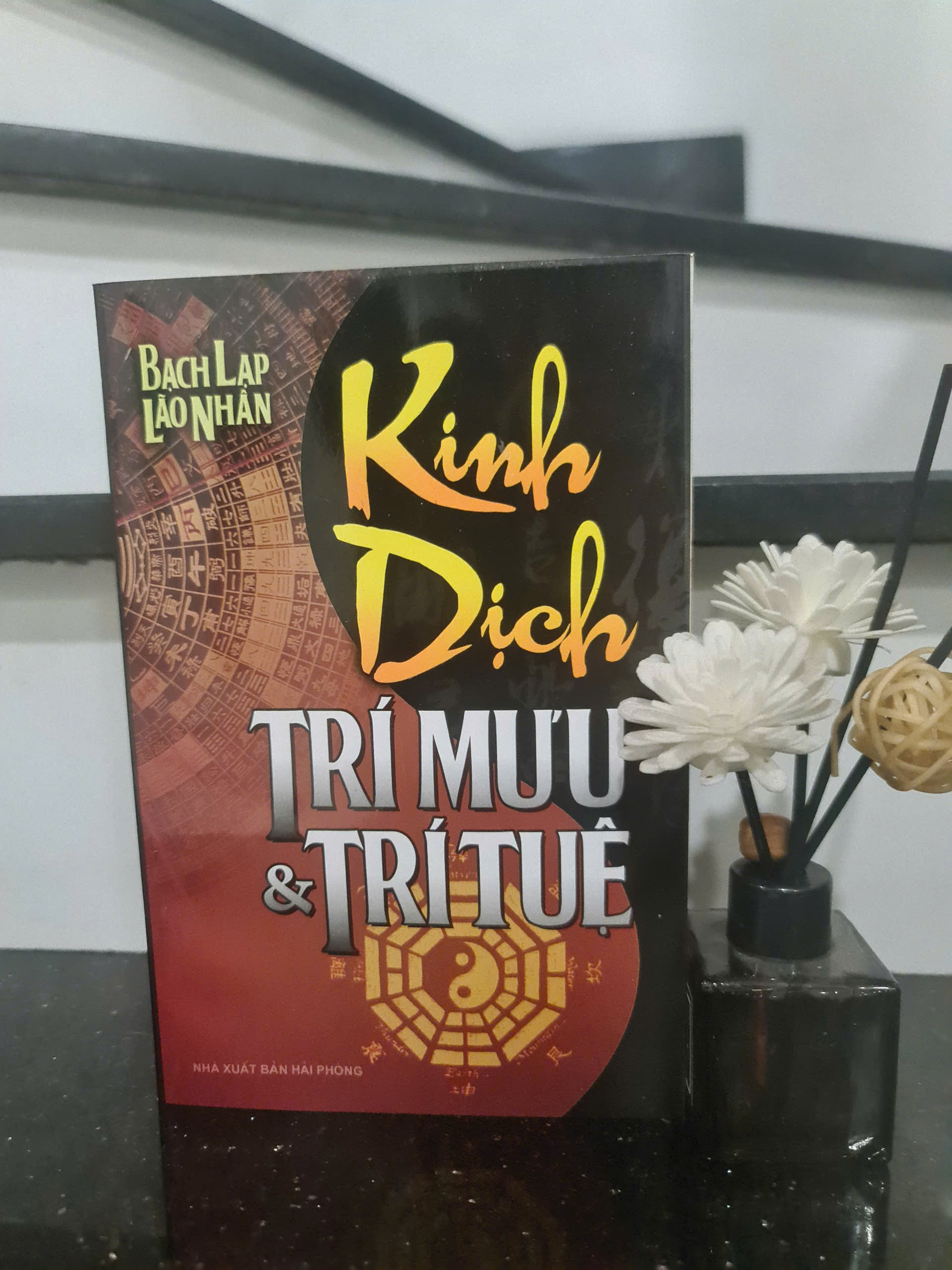 Sách - Kinh Dịch Trí Mưu Và Trí Tuệ