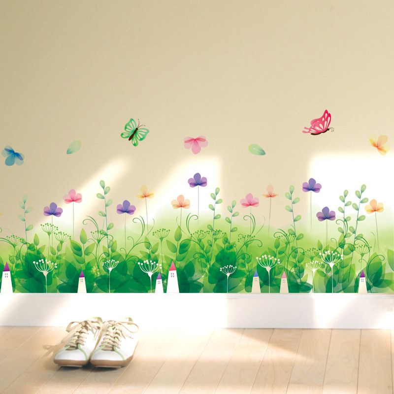 Decal chân tường Hoa cỏ xanh 2 AmyShop DCT030 - 2 bộ