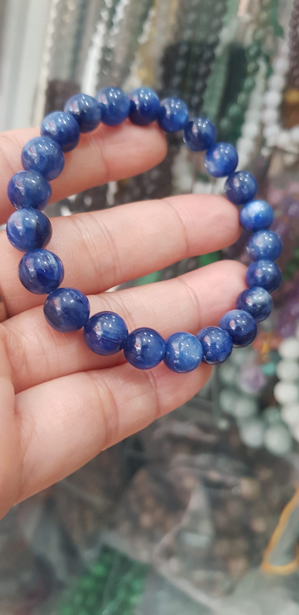 Vòng tay nữ đá kyanite tự nhiên cao cấp hay đá Sapphire nước xanh dương Đậm bóng đẹp 8,5mm nữ mệnh Thủy mệnh Mộc đeo ạ