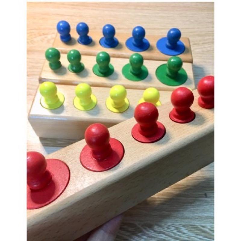Bộ núm trụ màu - Núm trụ Montessori cho bé
