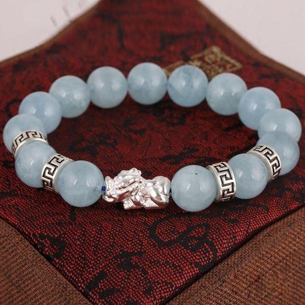 Vòng tay phong thủy đá Aquamarine 10 ly Mix Charm Tỳ Hưu Bạc 9999