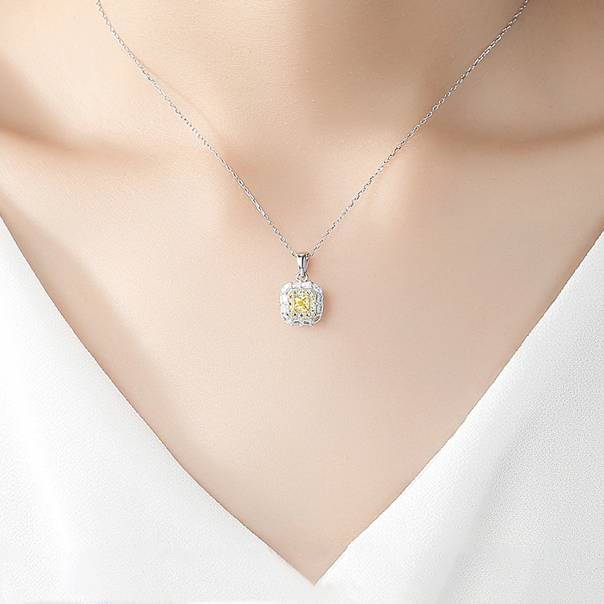 Bộ Trang Sức Bạc Kim Cương Nhân Tạo Moissanite Ánh Vàng - BDM2303 - Bảo Ngọc Jewelry