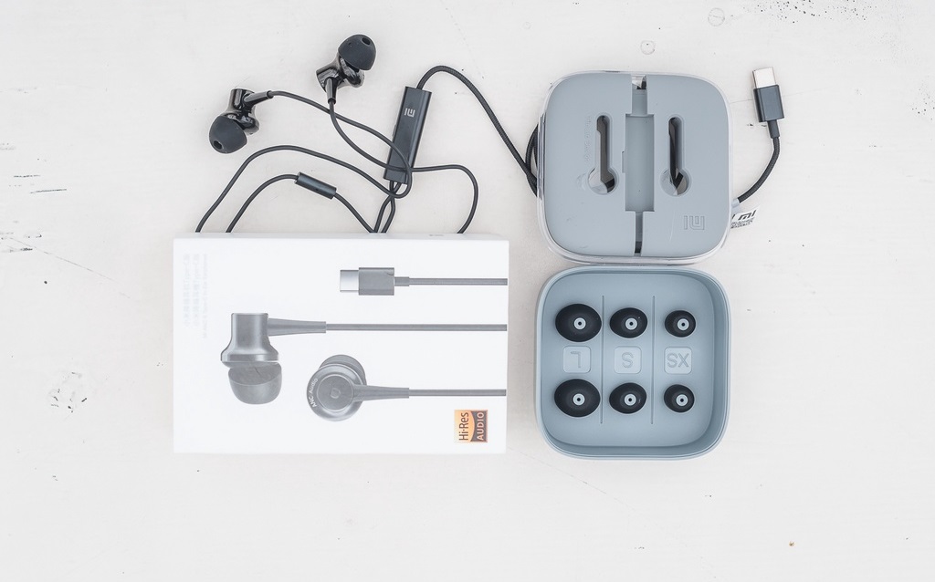 Tai nghe chống ồn XIAOMI - mi noise canceling earphones - công nghệ hi-res - Hàng Chính Hãng