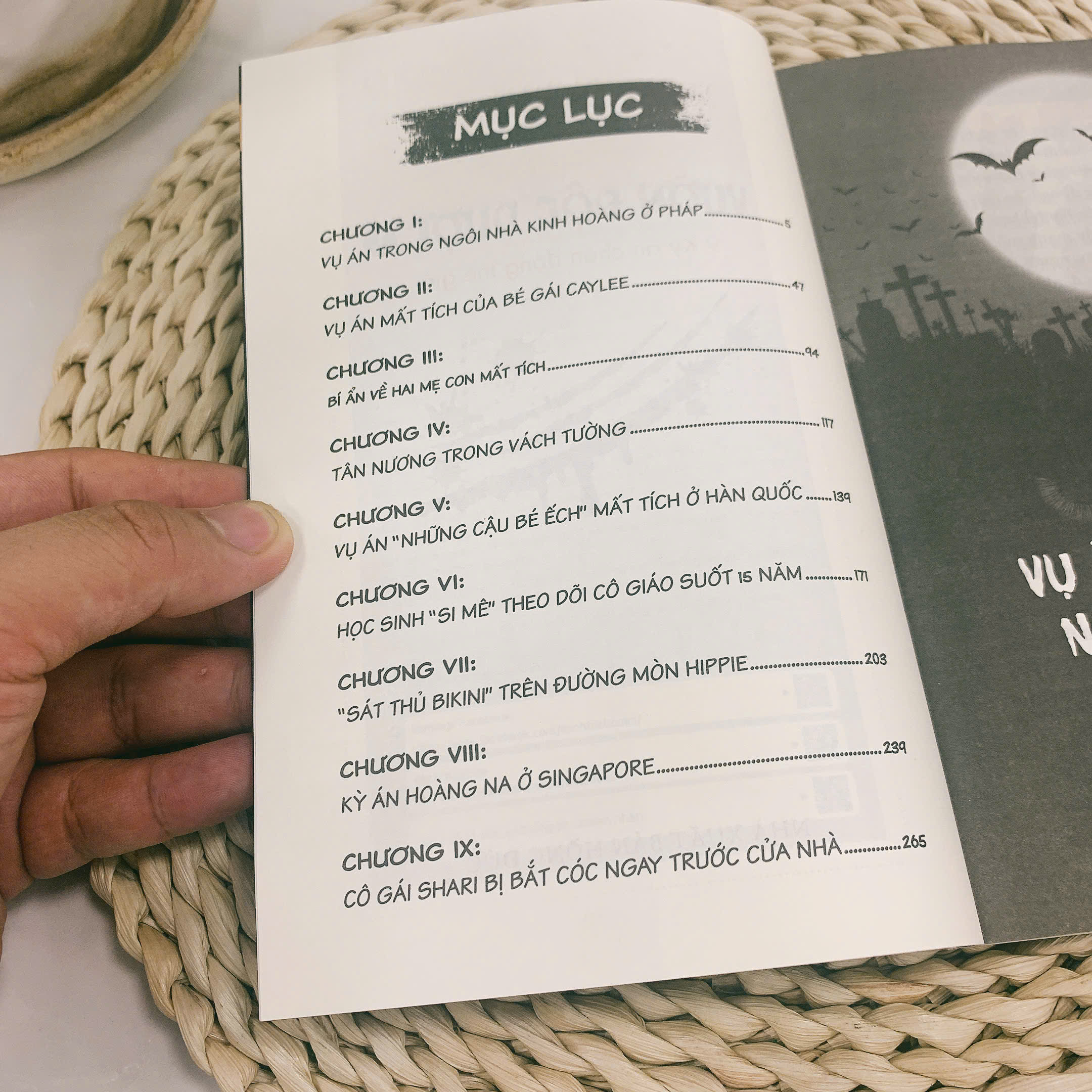 Sách Vườn Độc Dược 9 Kỳ Án Chấn Động Thế Giới Và Dấu Vết Tội Ác 2 Cuốn