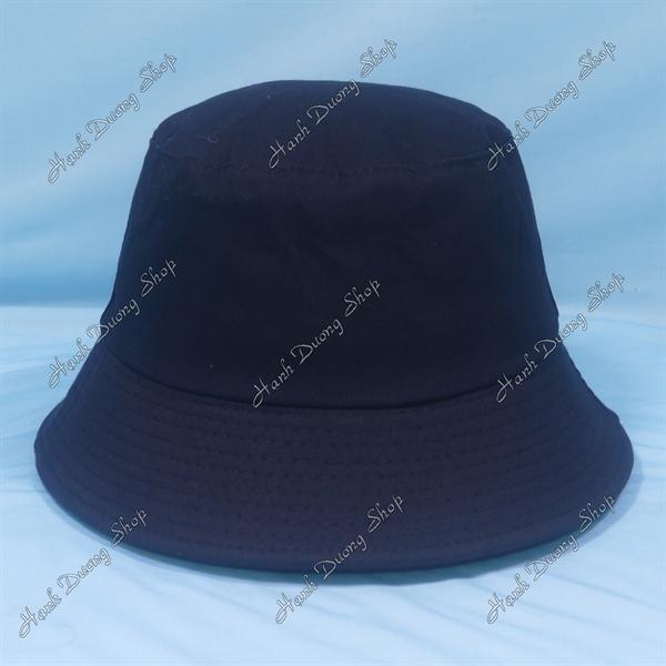 Nón tai bèo mũ bucket vành nhỏ thêu chữ Thiếu Tiền - Đen