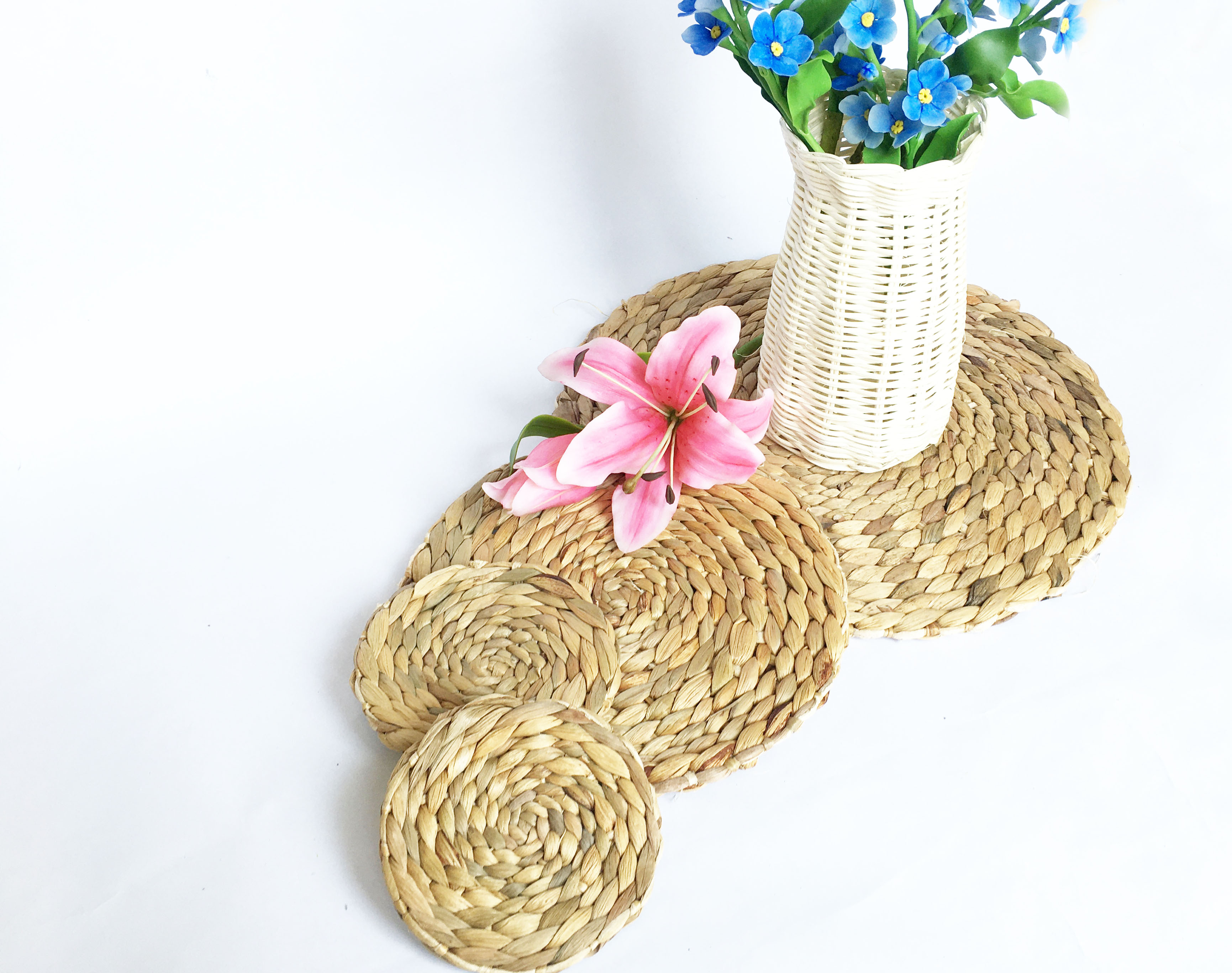 Thảm lục bình tròn tấm lót bèo đan thủ công từ lục bình tự nhiên làm lót, thảm, decor vintage KT 20-30-50cm