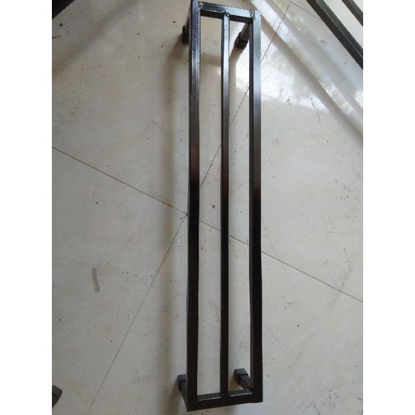 Kệ kê chậu hoa, cây cảnh- Dài 80cm. Rộng 15. Cao 10cm.Hộp thép vuông 20x20mm.1nan phụ