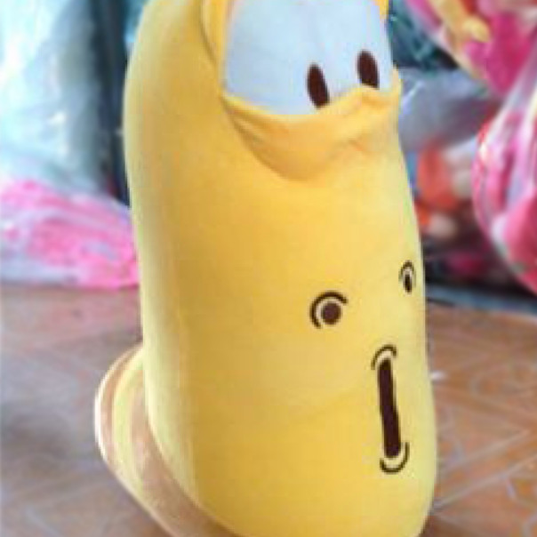 Gối ôm hình sâu lava