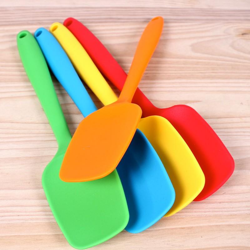Phới silicon thìa 28cm