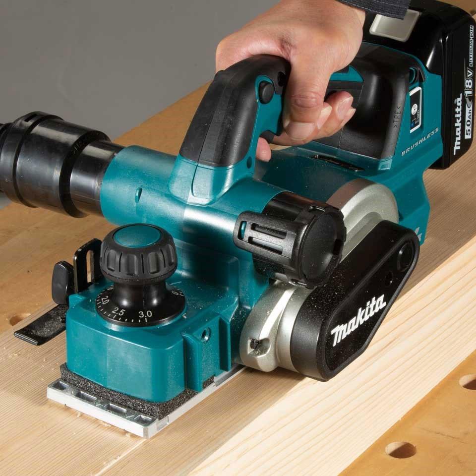 MÁY BÀO DÙNG PIN 82 MM MAKITA DKP181ZU - HÀNG CHÍNH HÃNG