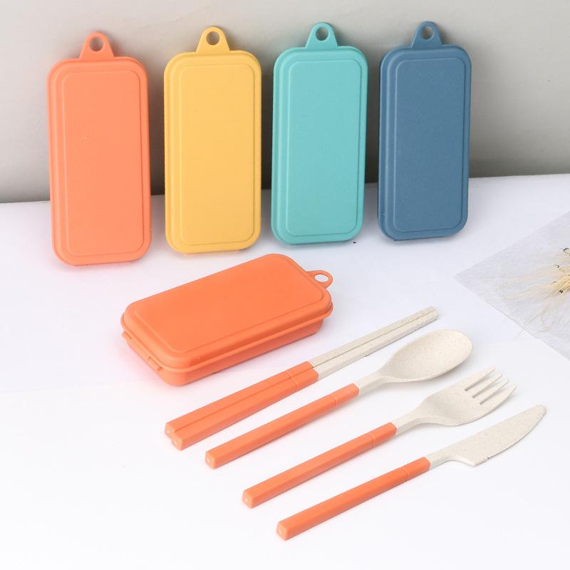 Bộ dụng cụ ăn có thể gập gọn kèm hộp đựng tiện dụng mang theo