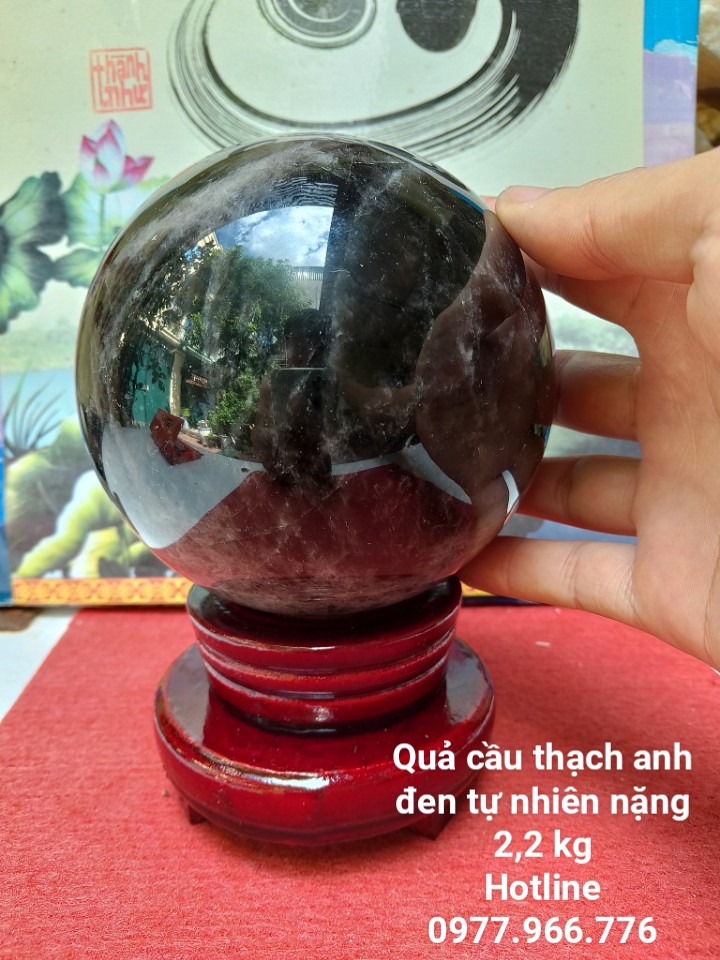 Quả Bi cầu Phong Thuỷ Đá Thach Anh Màu Đen Có Tặng Kèm Đế - đường kính 12cm