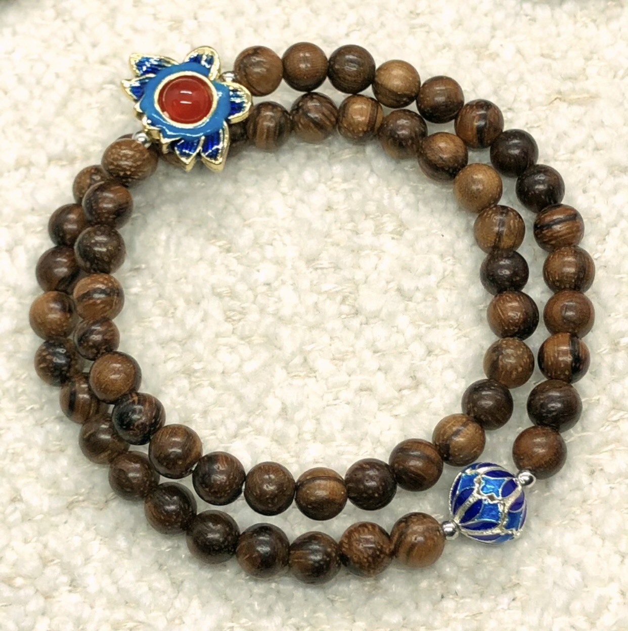 VÒNG TRẦM TỐC QUẤN 2 VÒNG TAY PHỐI CHARM BẠC