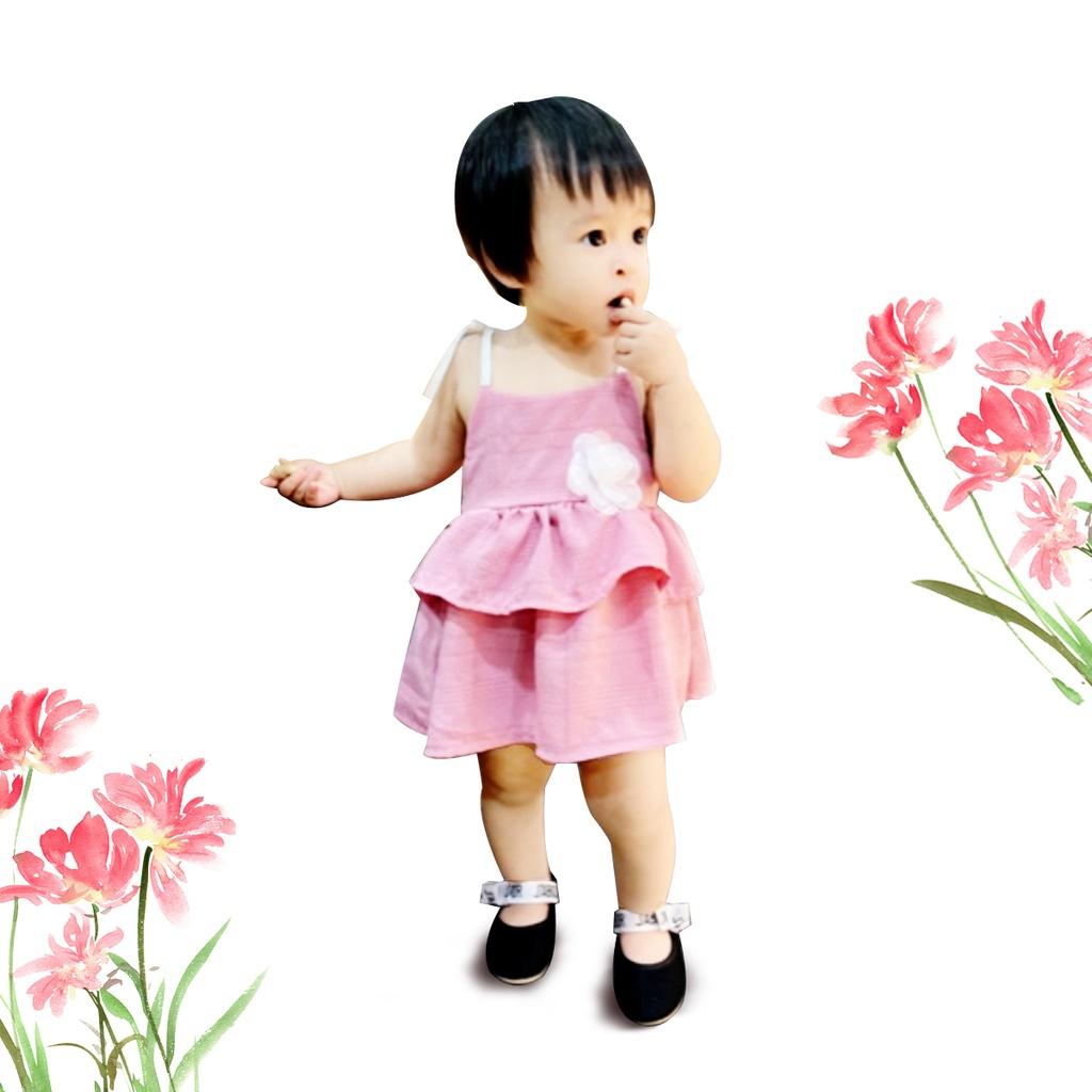 Set Váy Hai Dây Nơ Đính Hoa Có Quần Nhỏ Xinh Cho Bé Gái
