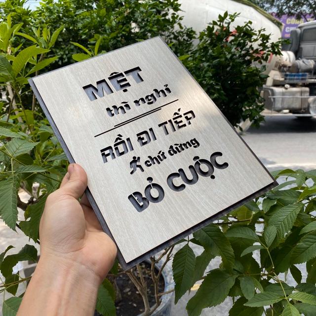 Tranh tạo động lực bằng Gỗ treo tường những câu nói slogan bất hủ ý nghĩa, Mẫu: VIAN24 .