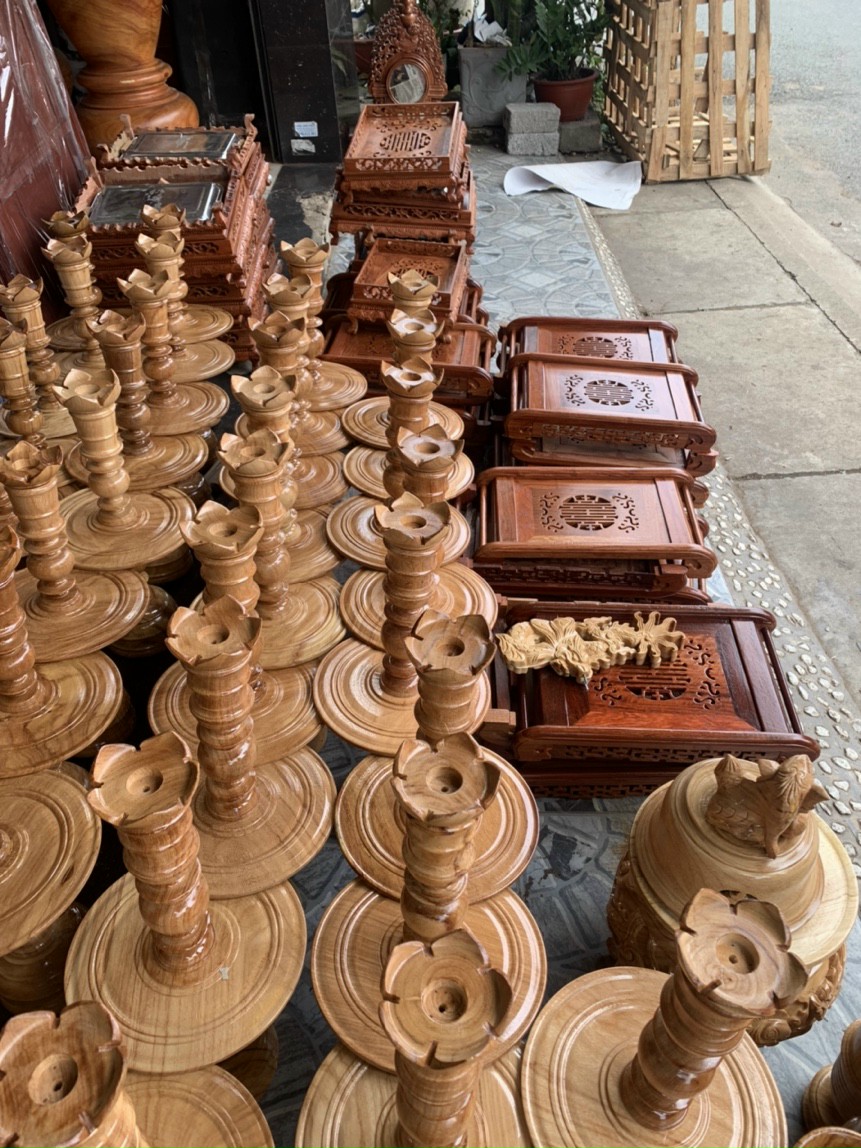 Cặp chân đèn cầy,chân đèn thờ, gỗ gõ tự nhiên cao 60 cm