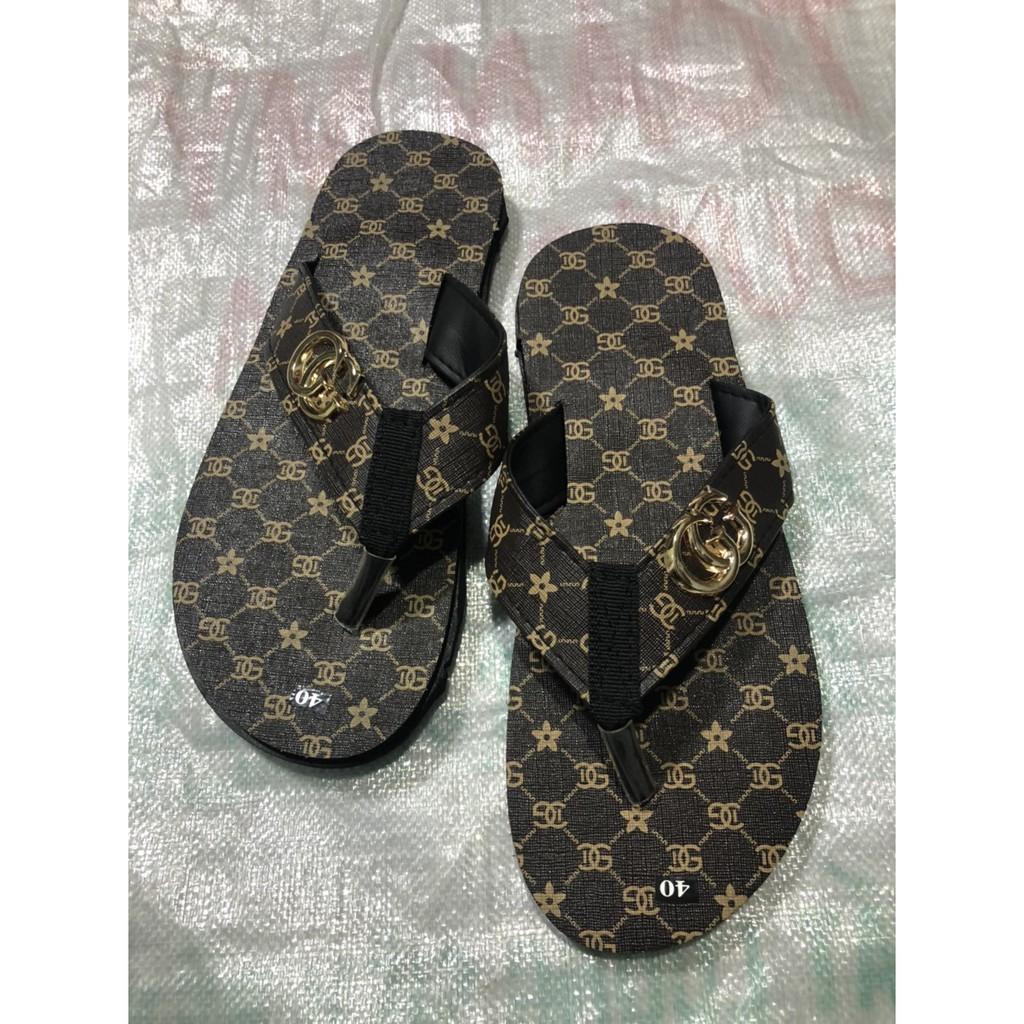 sandal đồng nai dép cặp nam và nữ ( đế g nâu quai cùng màu ) size từ 35 nữ đến 42 nam đủ màu đủ size ib chọn thêm