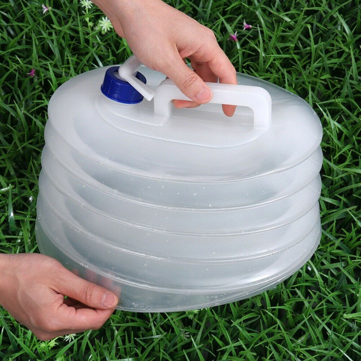 Bình đựng nước 5L có thể gấp gọn tiện dụng để mang theo khi đi cắm trại du lịch ngoài trời
