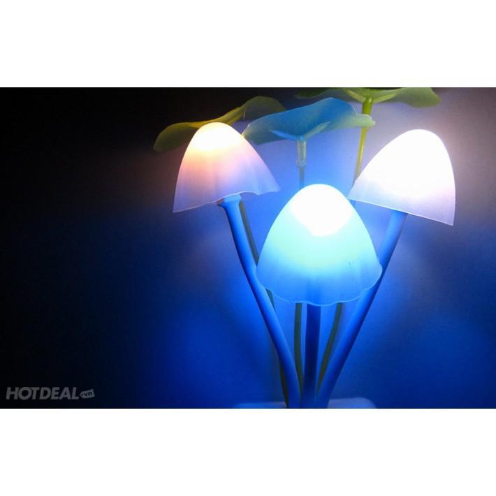B218 Đèn Ngủ Cảm Ứng Hình Nấm Tự Đổi Màu