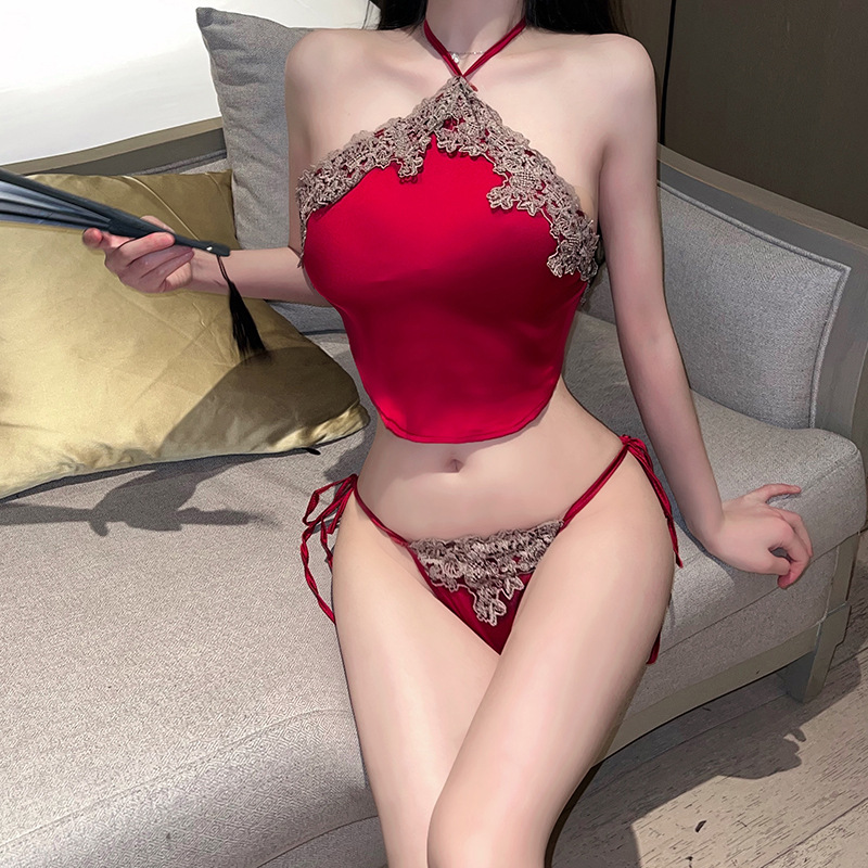 Đồ Ngủ Cổ Yếm Kiểu Trung Hoa Lụa Satin Đỏ,Set Nội Y Quần Cột Dây + Áo Lụa Cổ Tàu Gợi Cảm,Yếm Lụa Sexy Phối Ren Hoa Vintage, Set Yếm Ren Lụa Đỏ Đô Gợi Cảm ,Bộ Nội Y Sexy Gợi Cảm Viền Ren Hoa C018