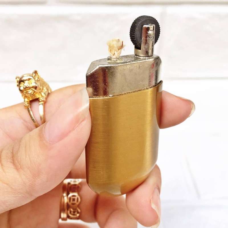 Vỏ Hột Quẹt Bật Lửa Xăng Đá Dolphin HY-602 Nhỏ Gọn