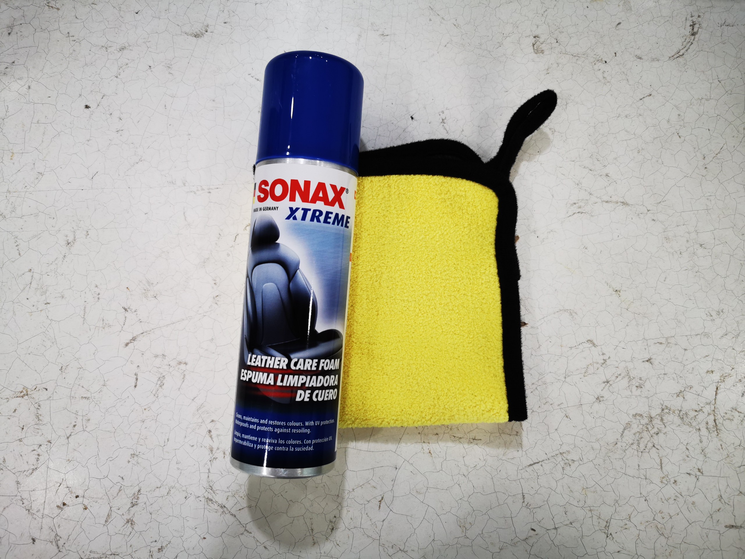 Chai Xịt Dưỡng Da Dạng Bọt Công Nghệ Nano Sonax Xtreme Leather Care Foam Nano Pro 289100 Tặng Khăn