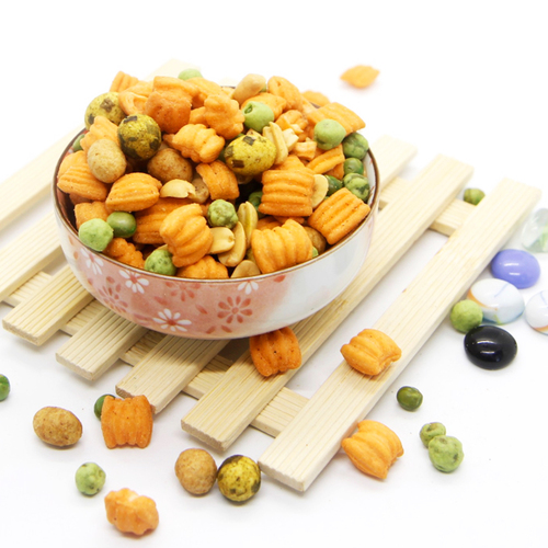 Snack và Đậu Thập Cẩm Tân Tân hủ 200g