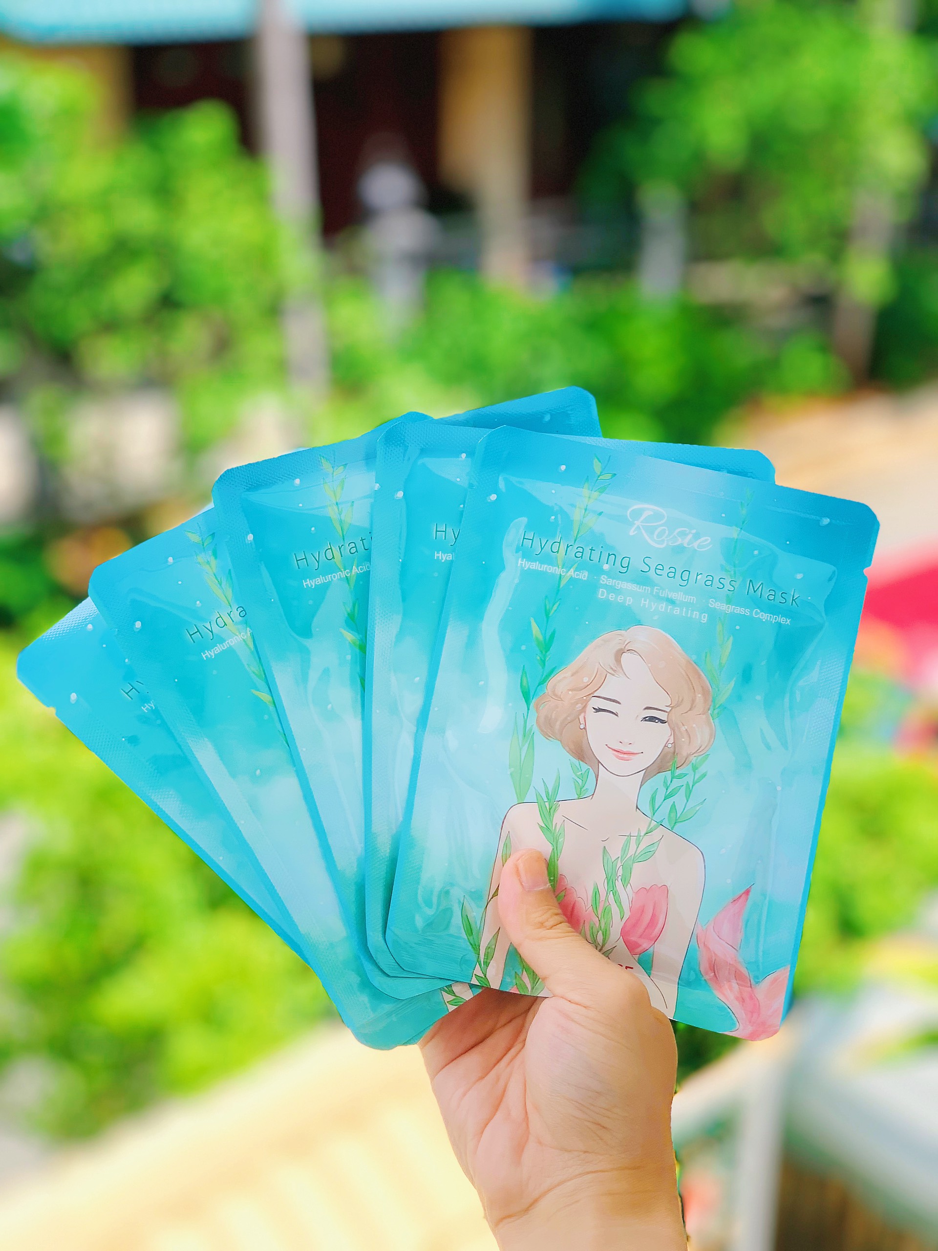 Mặt Nạ Cỏ Biển