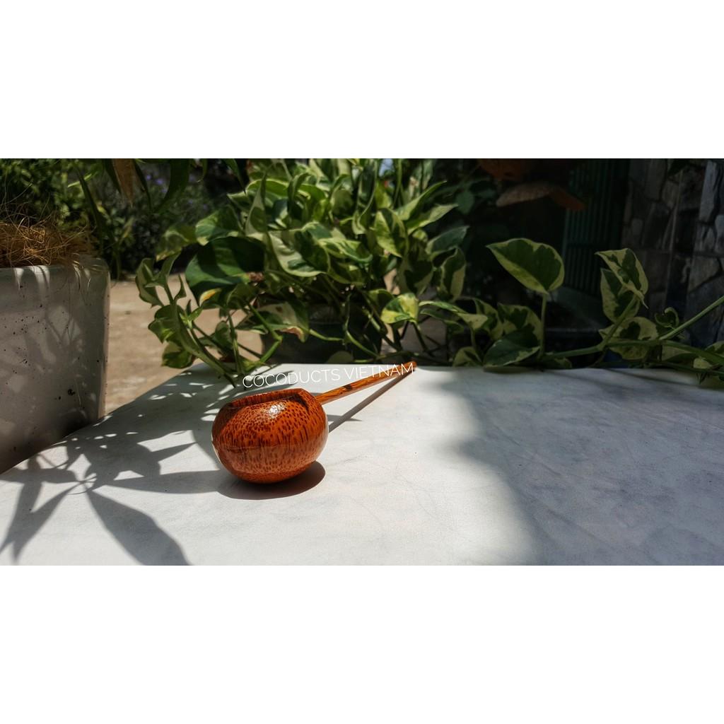 Gáo múc nước & gia vị gỗ dừa truyền thống