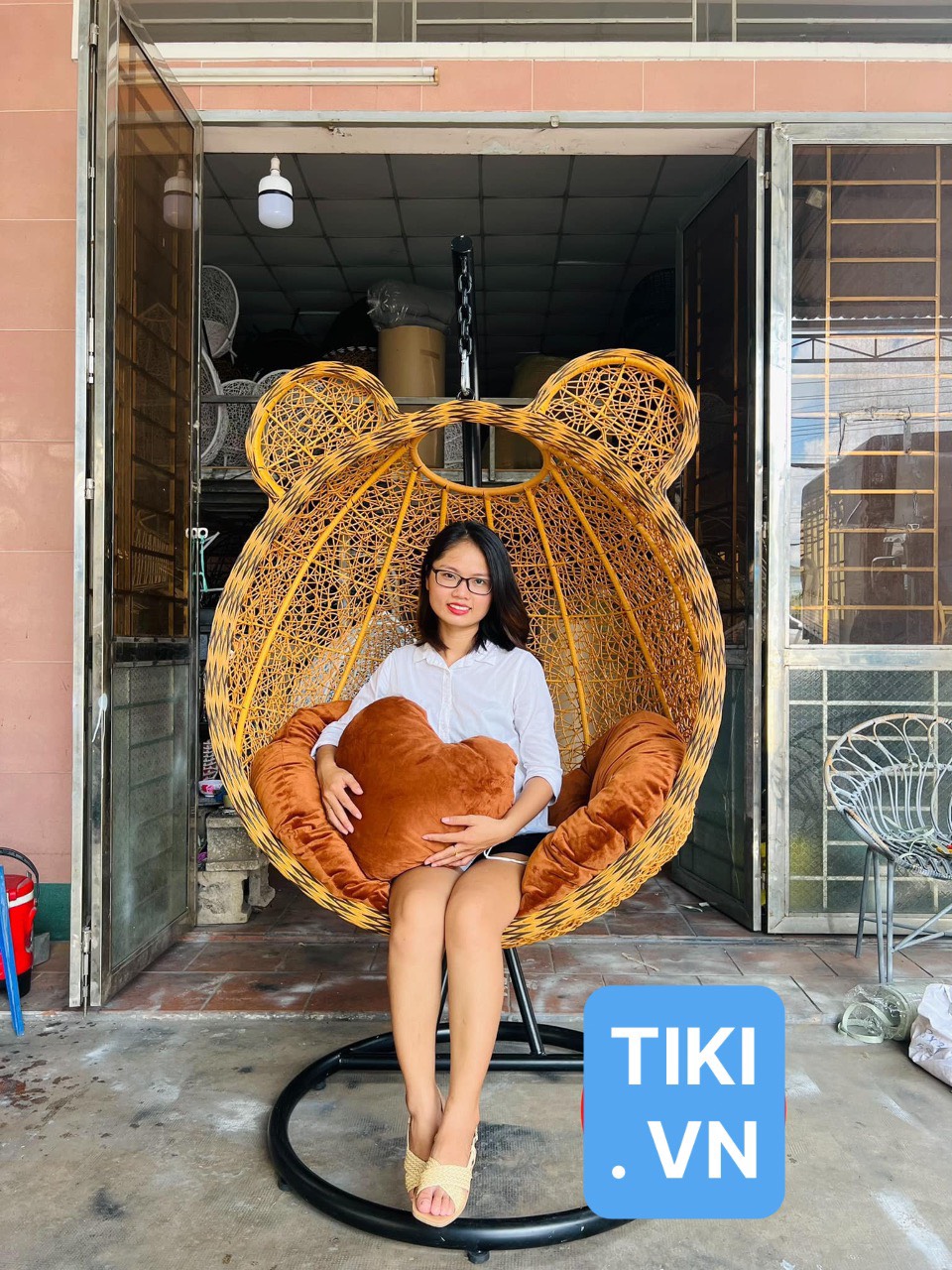 Xích đu Tai Gấu Juno Sofa kèm nệm nhiều màu