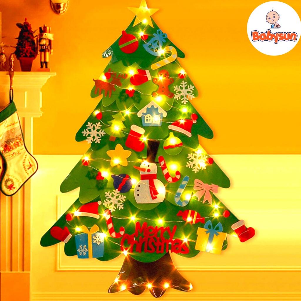 Cây thông noel vải nỉ có đèn led, đồ chơi cho bé trang trí giáng sinh kích thước 95x70cm