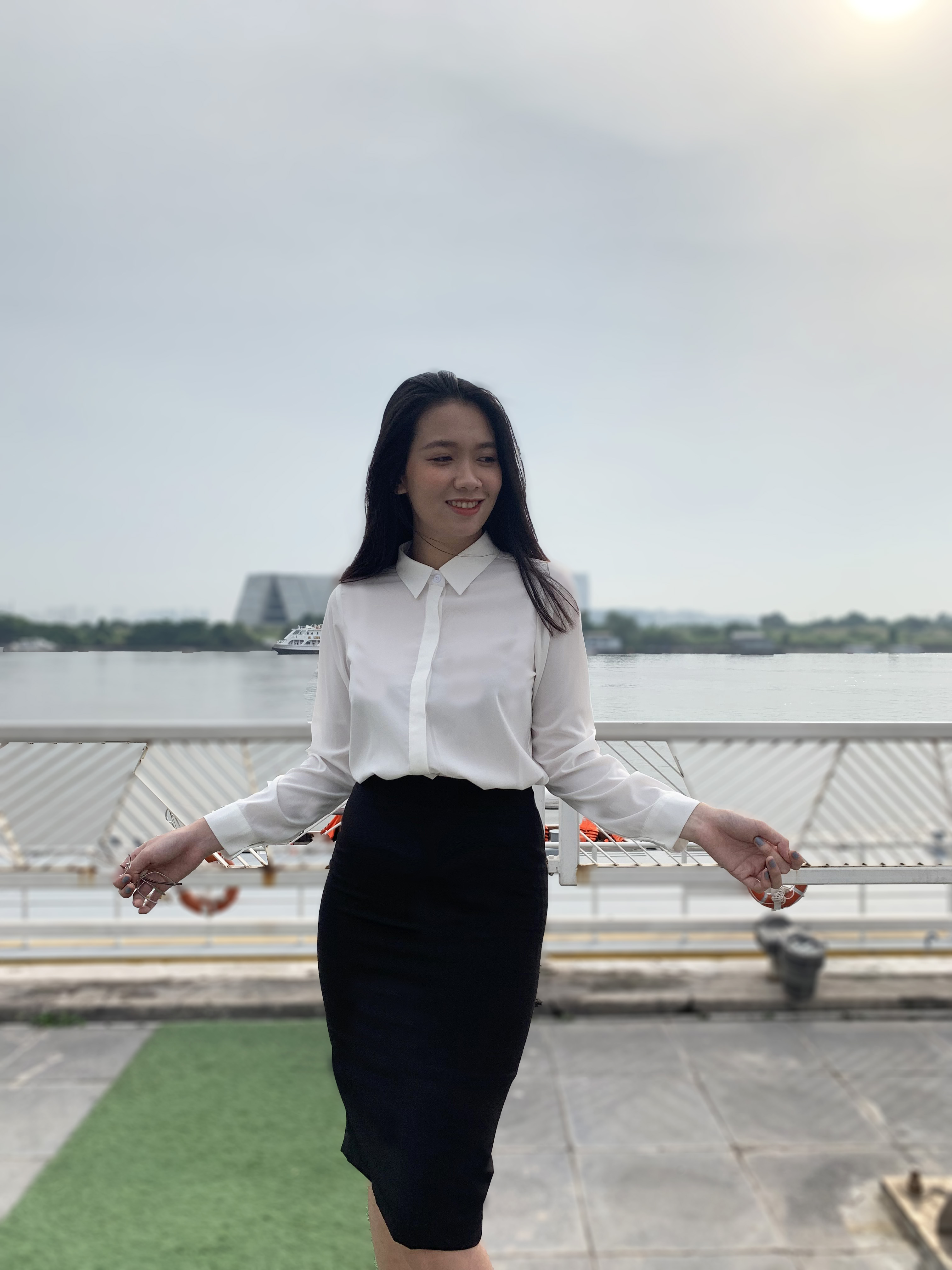Chân Váy Bút Chì Thiết Kế - Chây Váy Thời Trang Công Sở xẻ Sau - Đen - BL0022