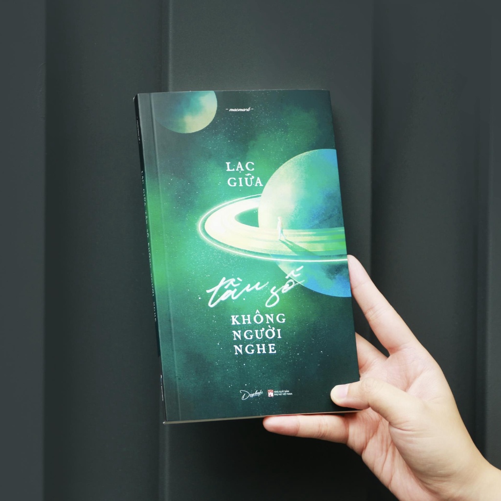 Lạc Giữa Tần Số Không Người Nghe