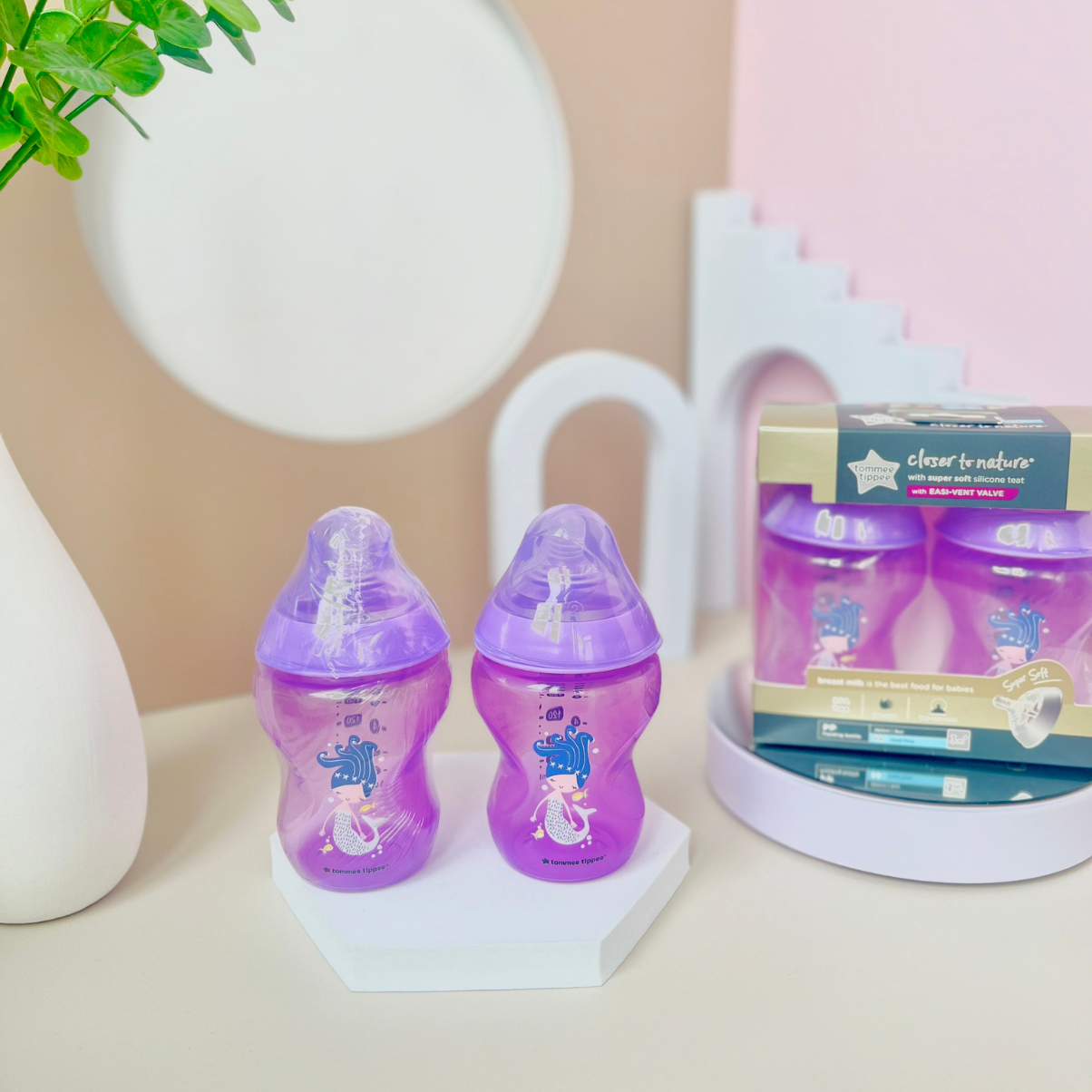 Bình Sữa Ty Siêu Mềm Tự nNhiên Tommee Tippee Closer To Nature 260ml, Núm Ty Của Bình 3-6 tháng – Tím (Bình Đôi)