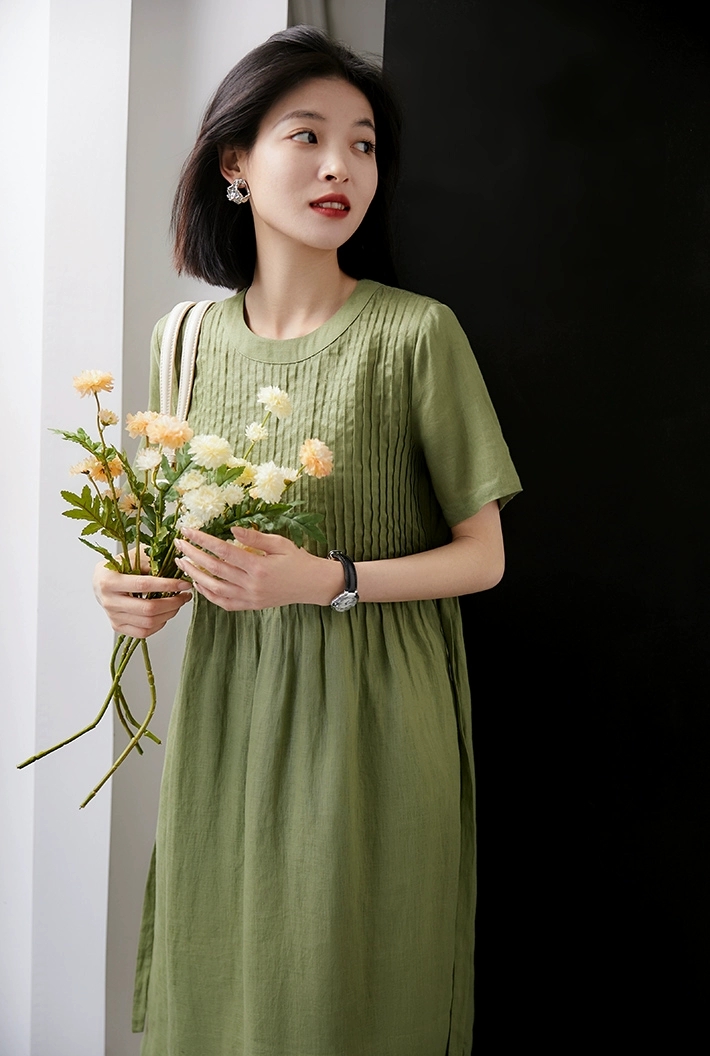 Đầm linen nữ dáng suông cổ tròn xếp ly kèm dây thắt eo mẫu mới trẻ trung Đũi Việt