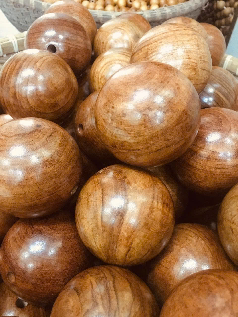 Vòng Lắc Eo Giảm Mỡ Bụng Gỗ Hương Cao Cấp - Vòng 30 Hạt ( video , hình thật )