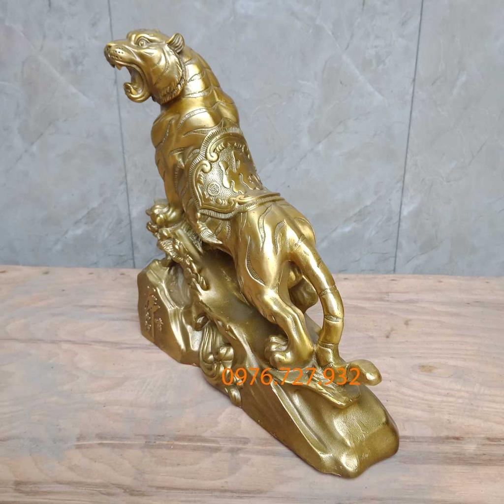 Mẫu tượng hổ bằng đồng chữ phúc dài 24cm, tượng hổ phong thủy