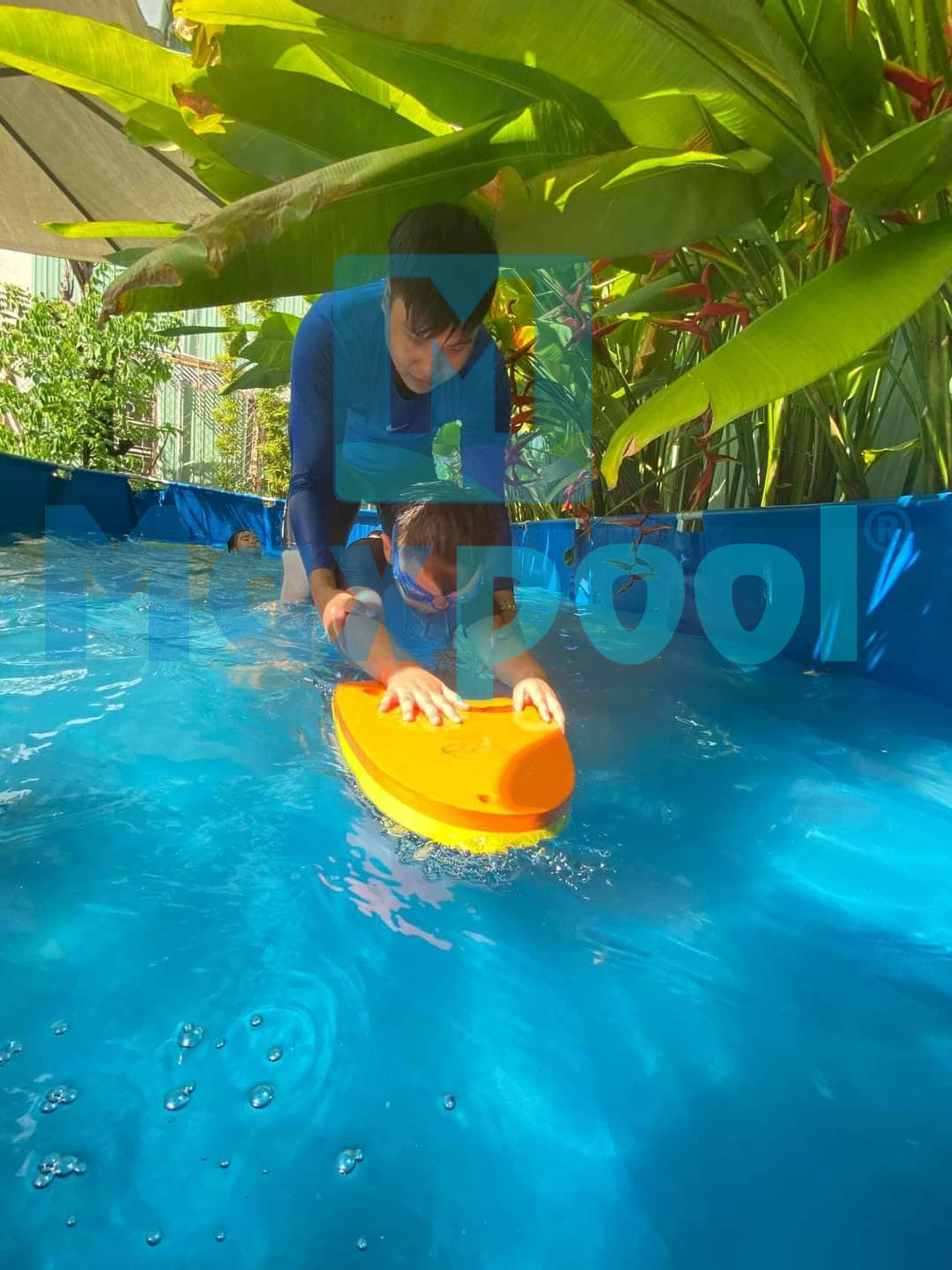Bể bơi khung kim loại  - Bể bơi cho bé KT 2.5x1.5x0.8m - Thương hiệu MAXPOOL