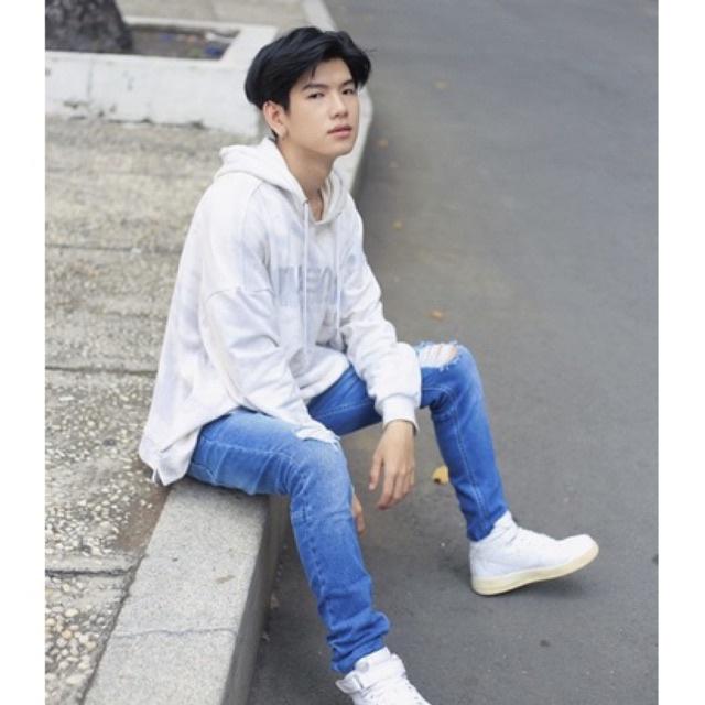 Quần Jeans Nam Streetwear Cao Cấp TLB Vietnam, Quần Bò Màu Xanh Form Skinny Jeans Rách Gối Co Giãn