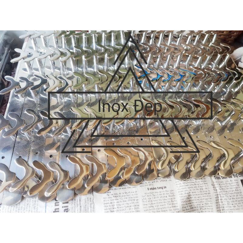 MÓC TREO QUẦN ÁO GẮN TƯỜNG SIÊU TIỆN DỤNG,CHẮC CHẮN,INOX 304 CHỐNG ĂN MÒN CAO