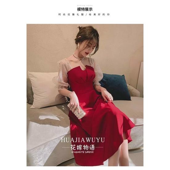 Đầm xoè cổ vuông xếp ly ngực, tay lỡ phong cách tiểu thư dịu dàng sang chảnh