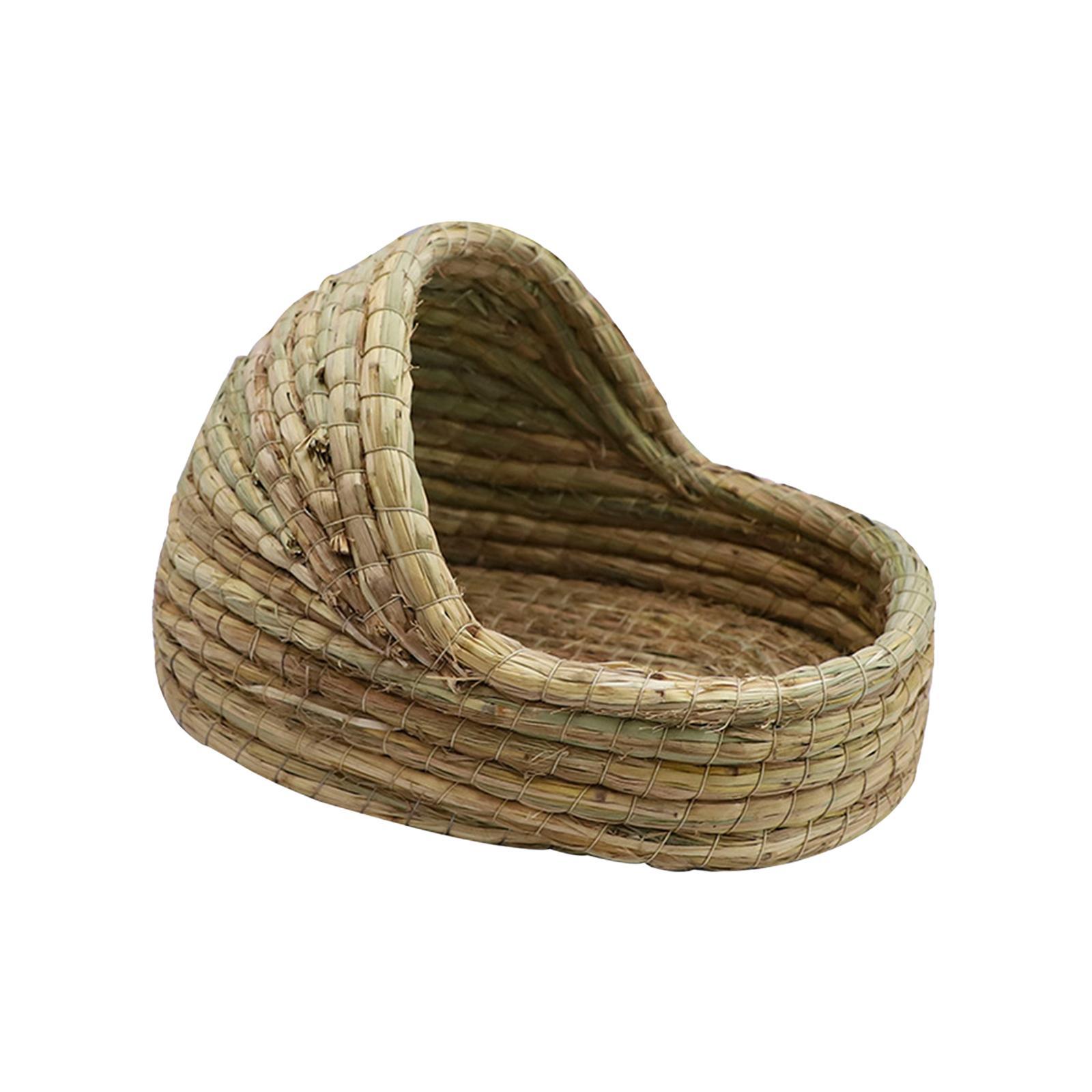 Hand Woven Rabbit  Bed Hut Straw Hamster Nest for Bunny Mice
