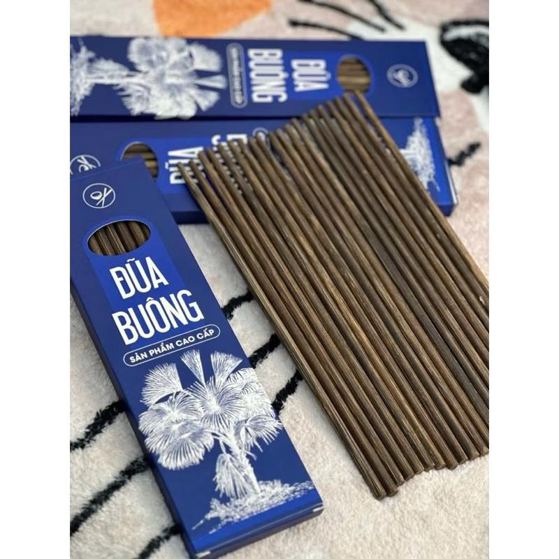 Đũa Buông Bình Thuận Cao Cấp [KHÔNG SƠN – KHÔNG HÓA CHẤT] – Đũa Sóng Lá Dùng Càng Lâu Càng Bóng Đẹp – An Toàn Khi Ăn Uống – Hộp 10 Đôi