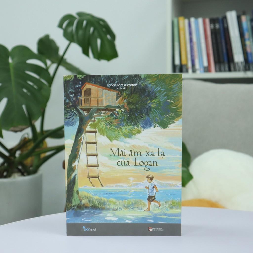 Mái Ấm Xa Lạ Của Logan - Bản Quyền