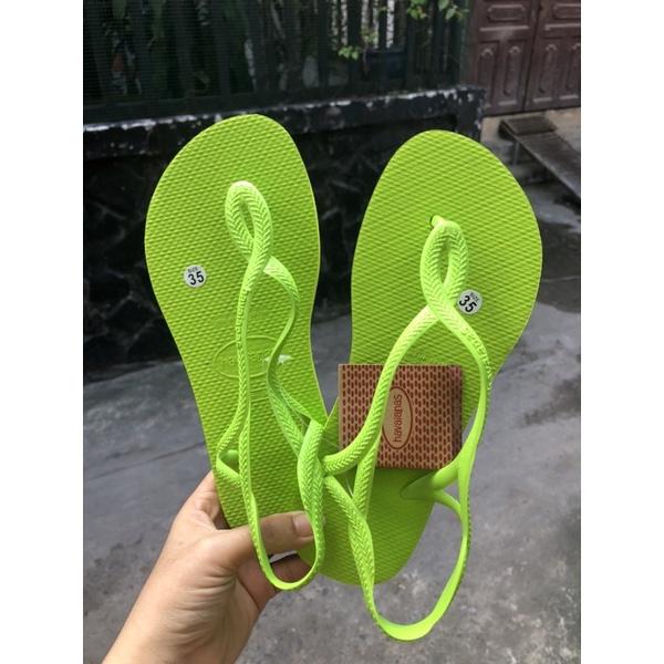 Sandal đi biển cực hot